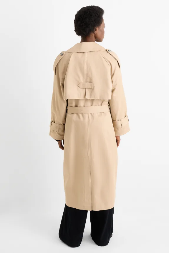 Trench coat beige