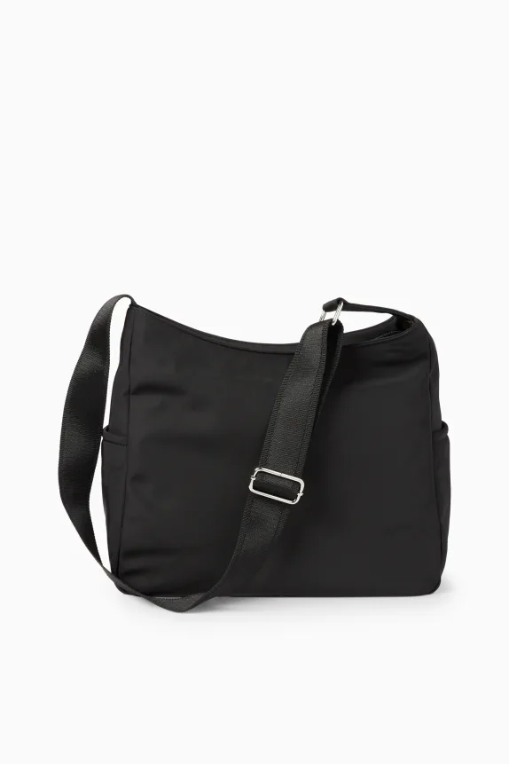 Shoulder bag black
