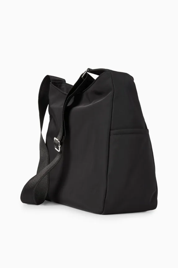 Shoulder bag black