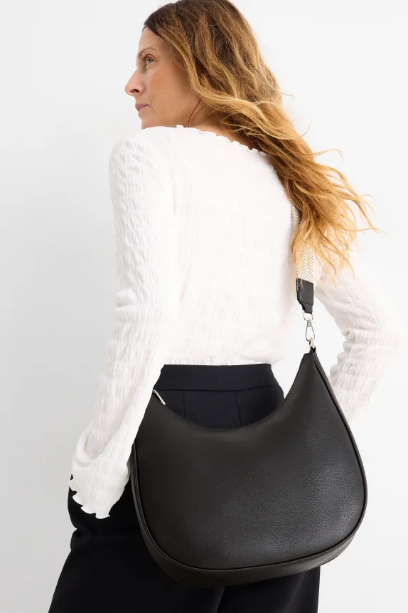 Crossbody bag with detachable bag strap - faux leather black