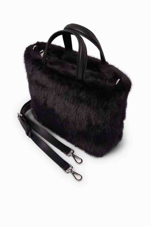 Small faux fur shopper with detachable bag strap black