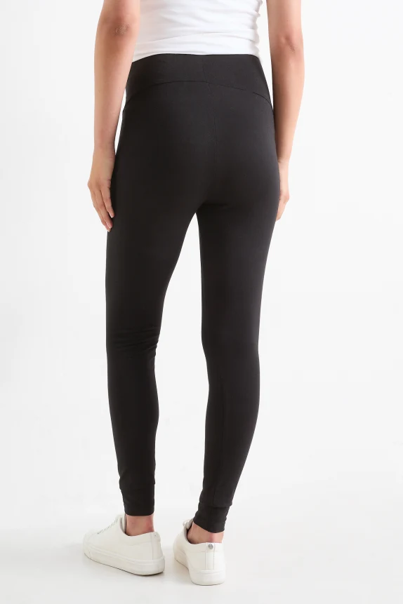 Maternity leggings black