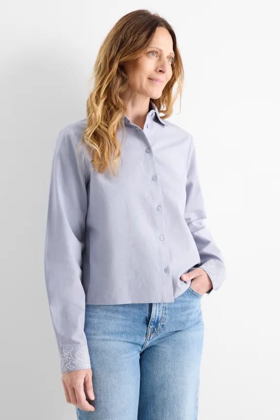 Blouse light blue