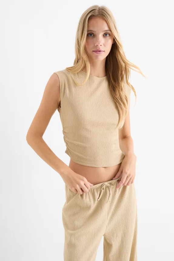 Cropped top - textured beige