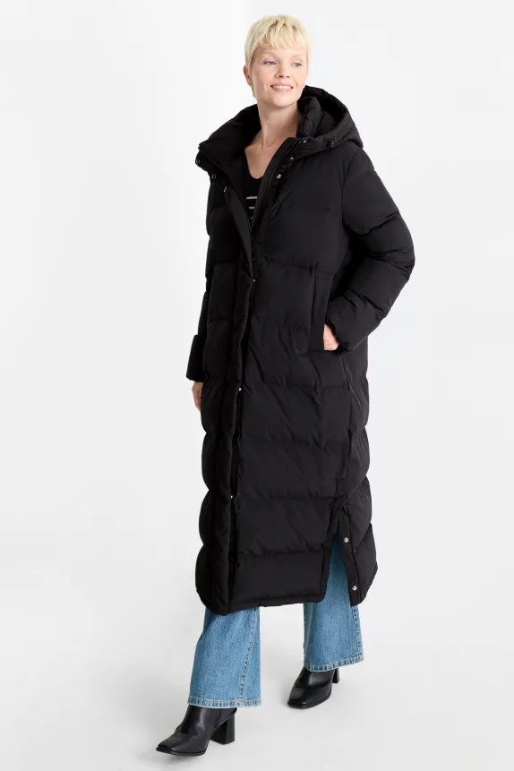 Quilted coat with hood - water-repellent black