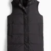 Quilted gilet with hood - water-repellent black