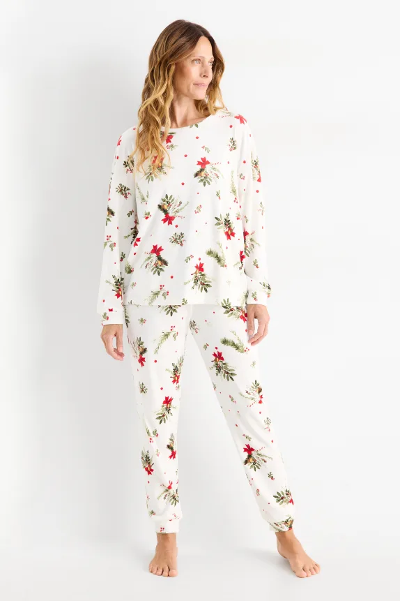Christmas pyjamas - mistletoe cremewhite