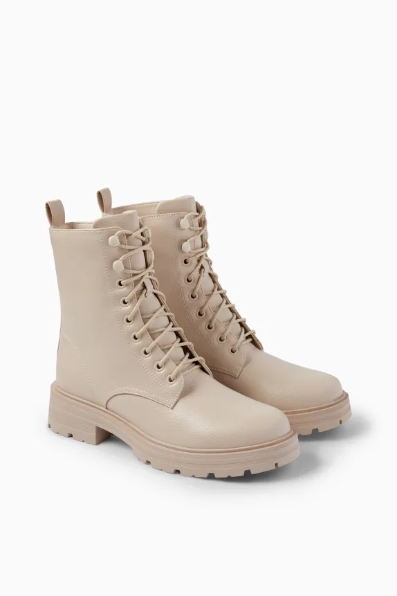 Ankle boots - faux leather light beige