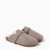 Slippers beige