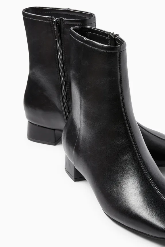 Ankle boots - faux leather black
