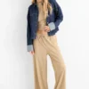 Jersey trousers - mid-rise waist - wide leg - textured beige