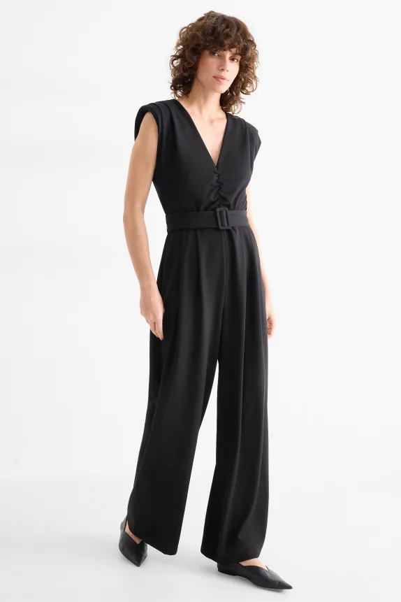Jumpsuit with belt black