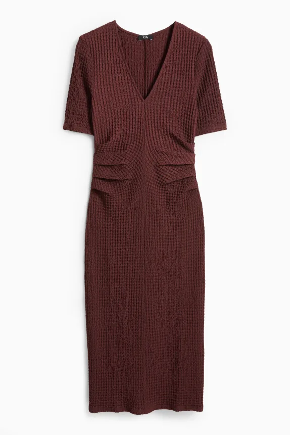 V-neck dress - straight fit - textured bordeaux
