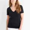 V-neck T-shirt - slim fit black
