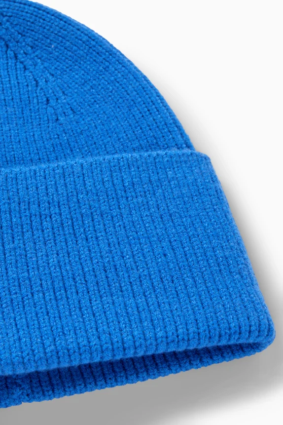 Hat - ribbed blue