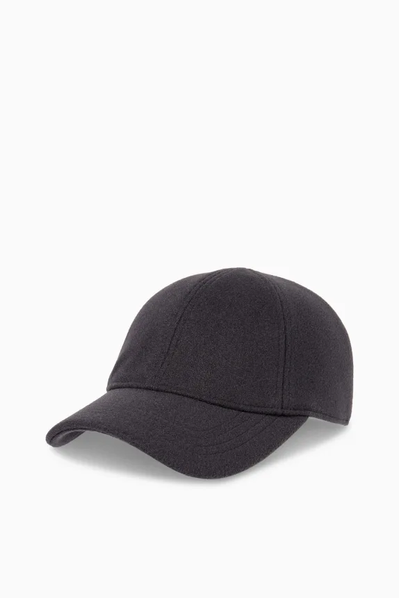 Cap dark gray