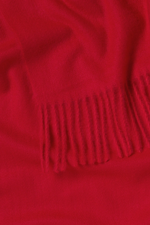 Scarf red
