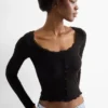 Cropped long sleeve top - regular fit - ribbed black