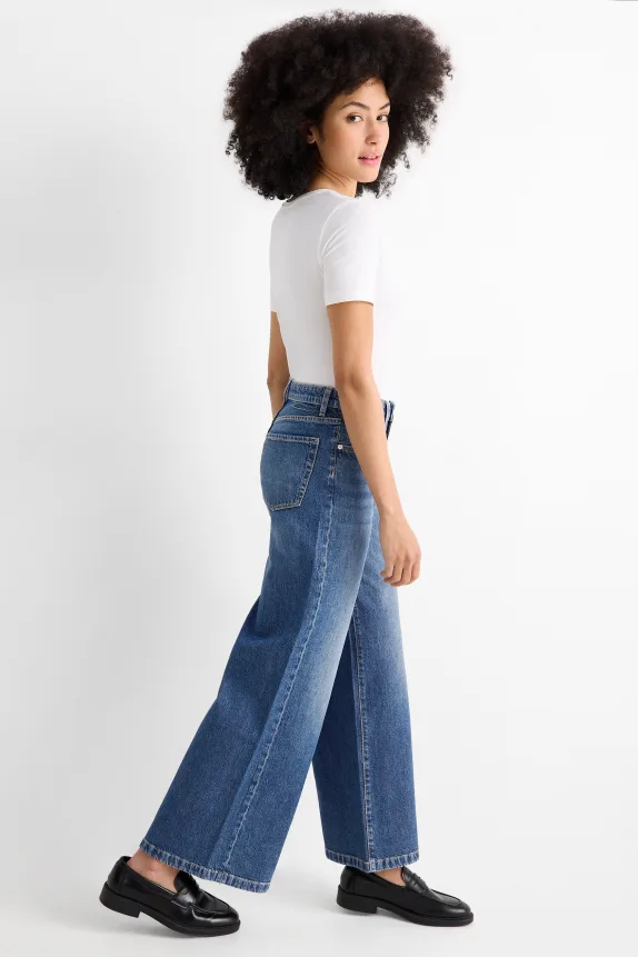 Wide leg jeans - mid-rise waist blue denim