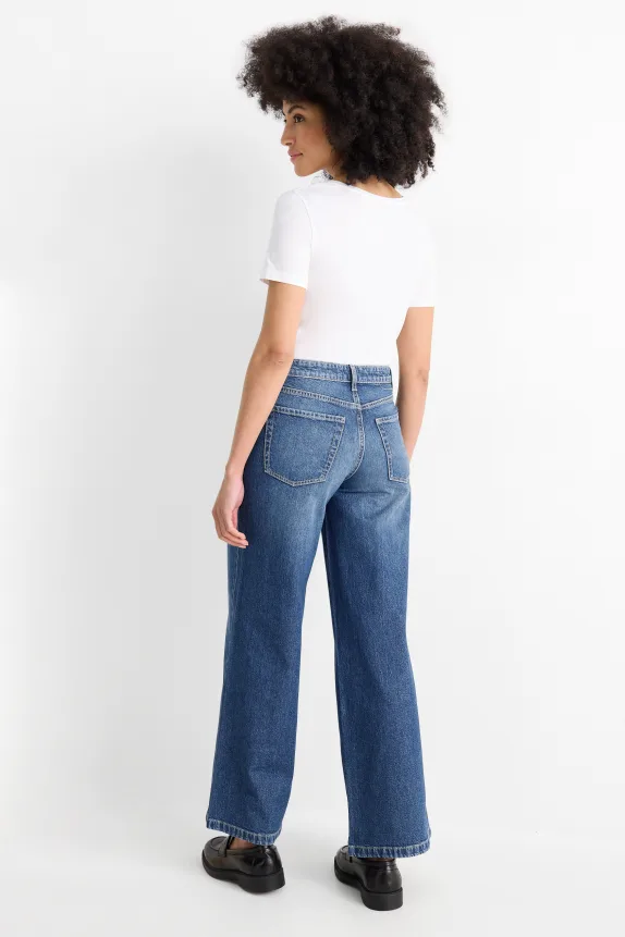 Wide leg jeans - mid-rise waist blue denim