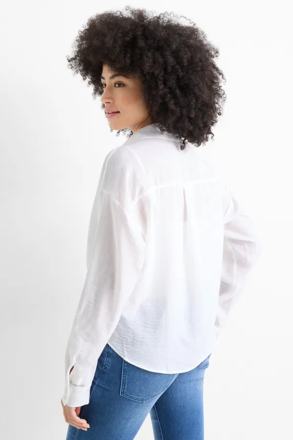 Blouse with knot detail white