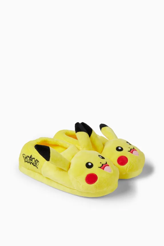 Pokémon - Pikachu - slippers yellow