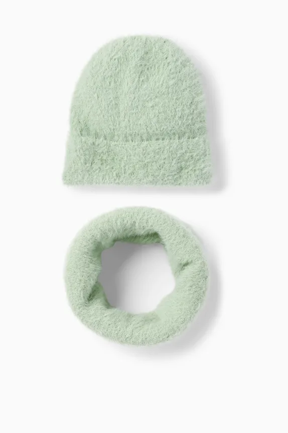 Set - hat and snood - 2 piece mint green