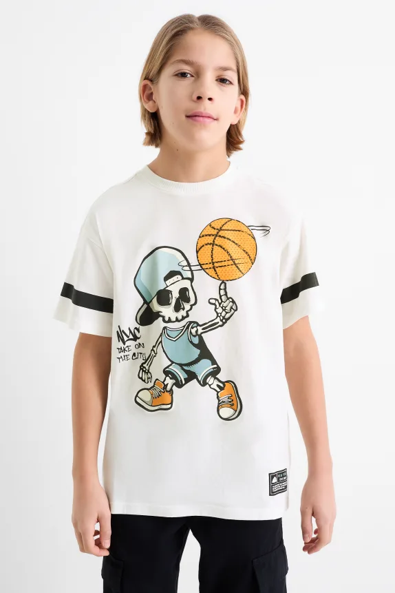 Basketball and skeleton - short sleeve T-shirt white