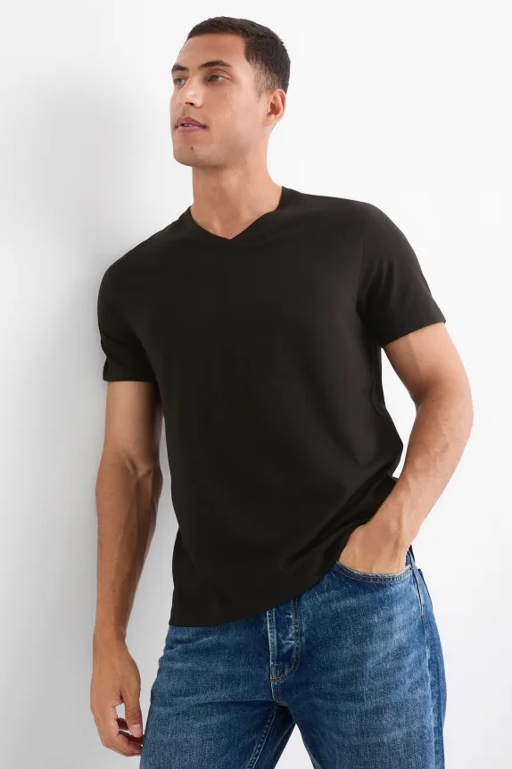T-shirt - regular fit black