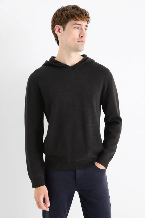 Hooded jumper black