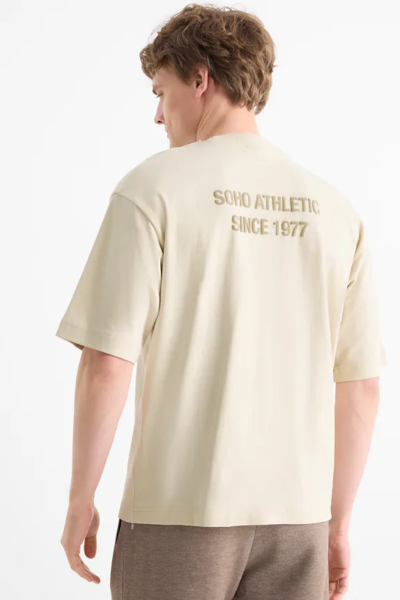 T-shirt - oversized light beige