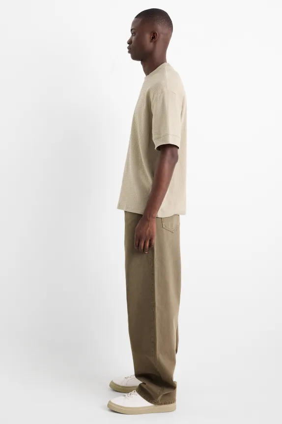 Baggy jeans khaki