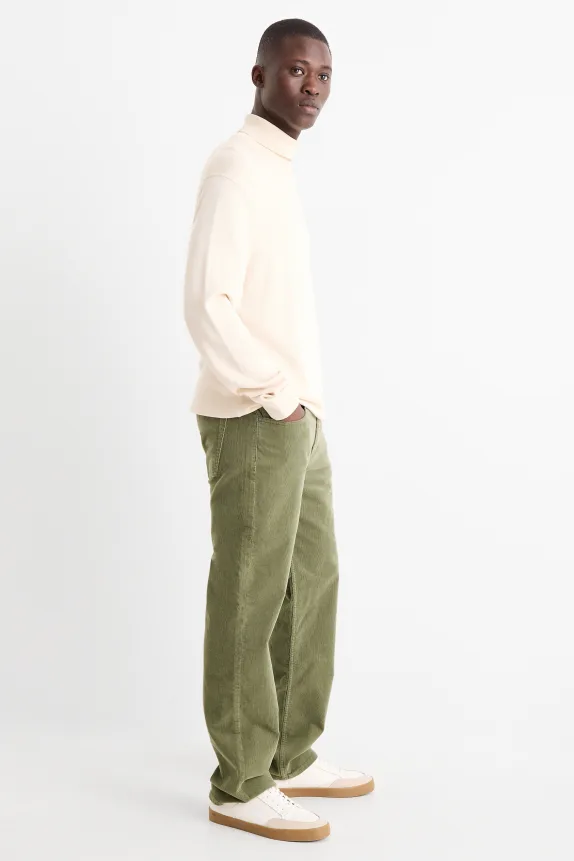 Corduroy trousers - regular fit green