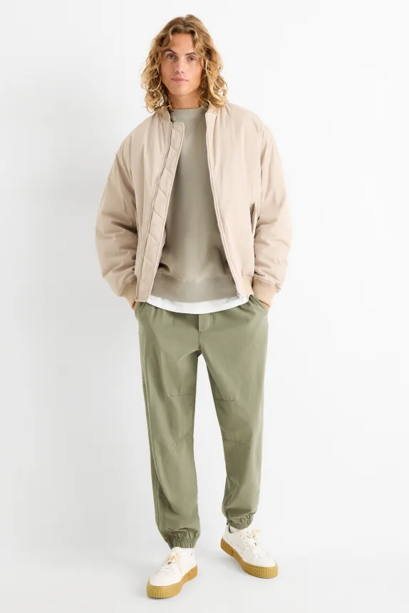 Trousers - loose fit green