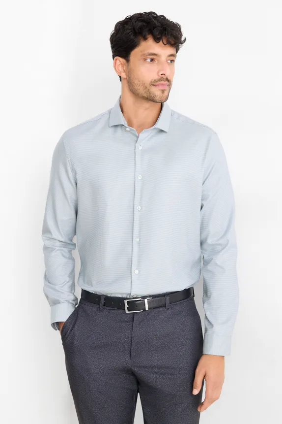Business shirt - slim fit - cutaway collar - easy-iron light blue