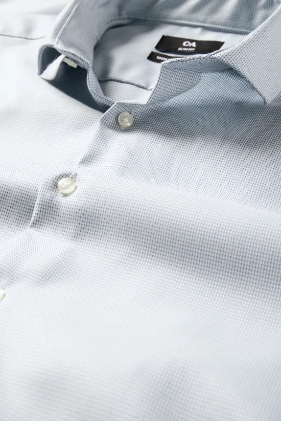 Business shirt - slim fit - cutaway collar - easy-iron light blue