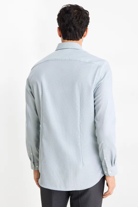 Business shirt - slim fit - cutaway collar - easy-iron light blue