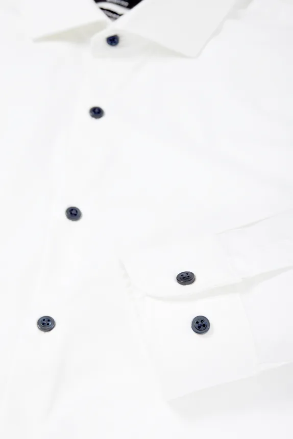 Business shirt - body fit - cutaway collar - easy-iron - LYCRA® cremewhite