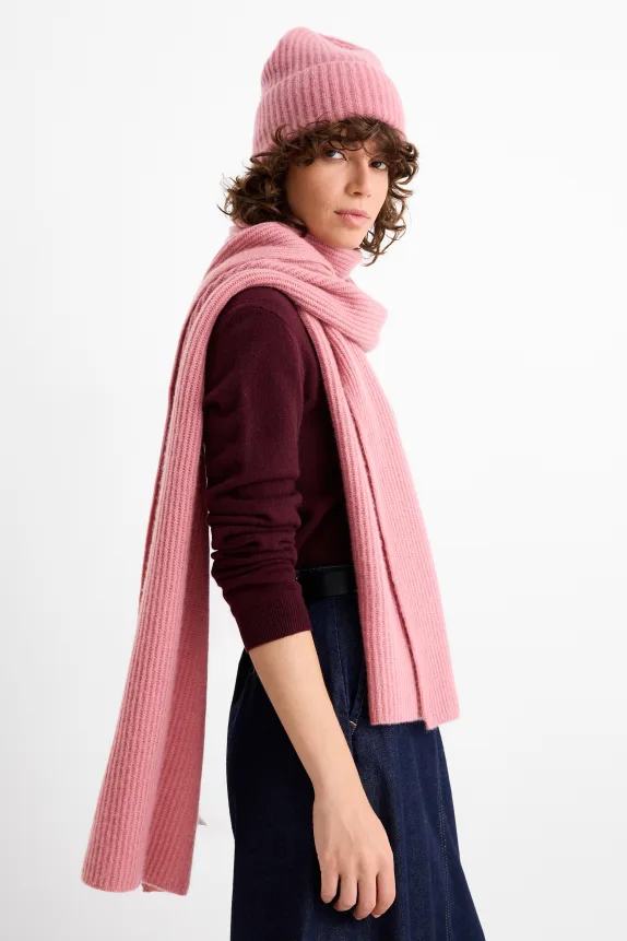 Cashmere scarf - ribbed dark rose