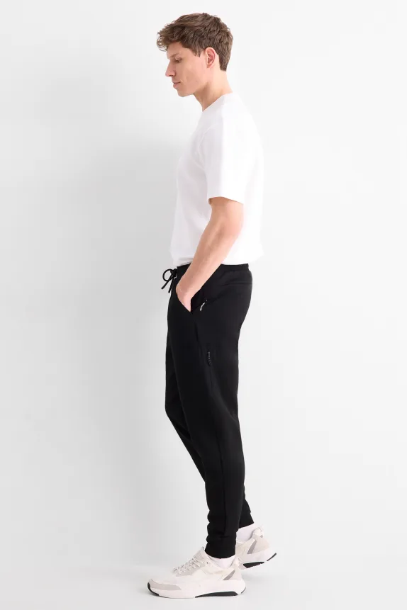 Joggers black