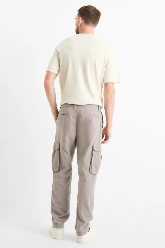 Cargo trousers taupe