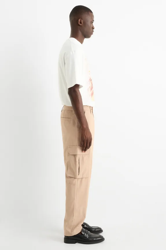 Cargo trousers beige