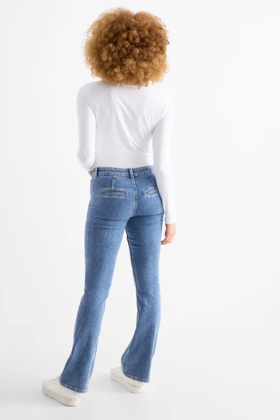 Bootcut jeans - mid-rise waist blue denim