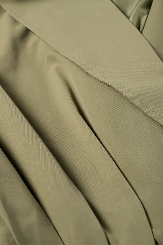 Cropped trench coat green