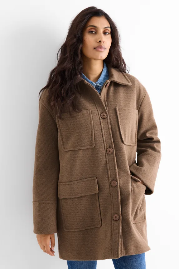 Knitted coat brown