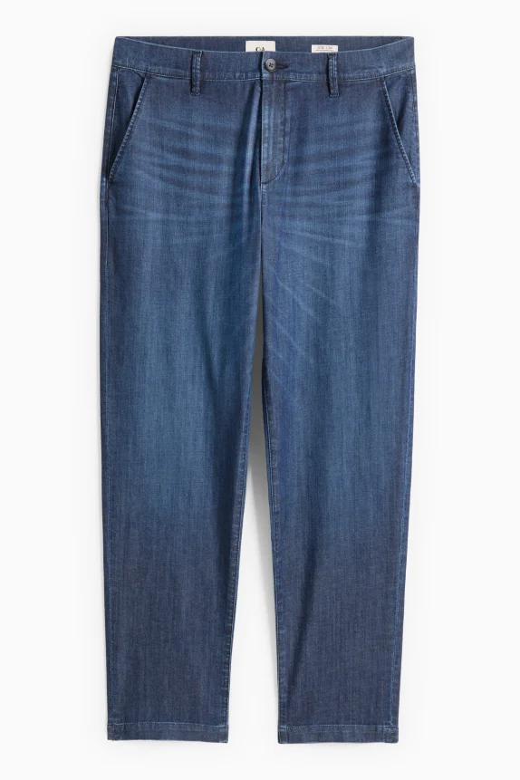 Chino jeans- tapered fit blue denim