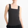 Top black