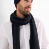 Cashmere scarf dark blue