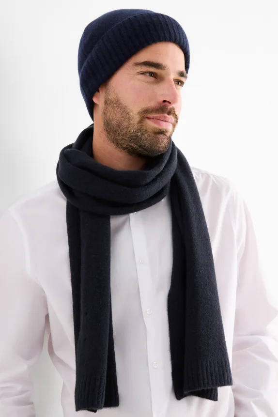 Cashmere scarf dark blue